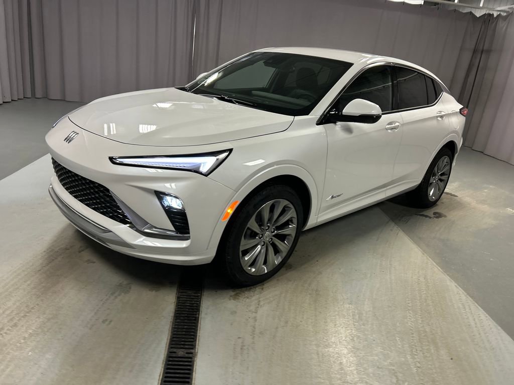 New 2026 Buick Envista Avenir image 3