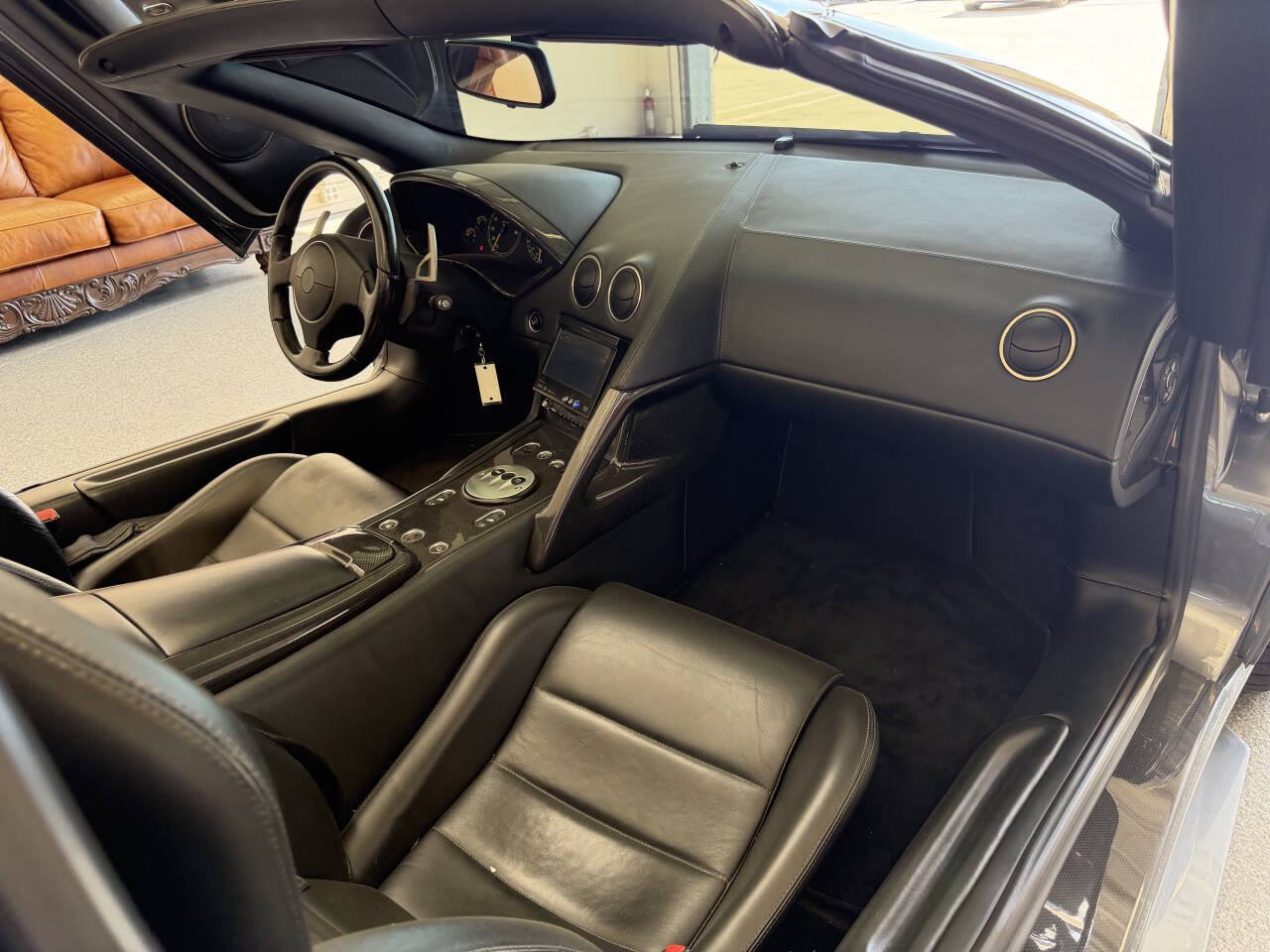 Used 2006 Lamborghini Murcielago Roadster AWD/4WD image 46