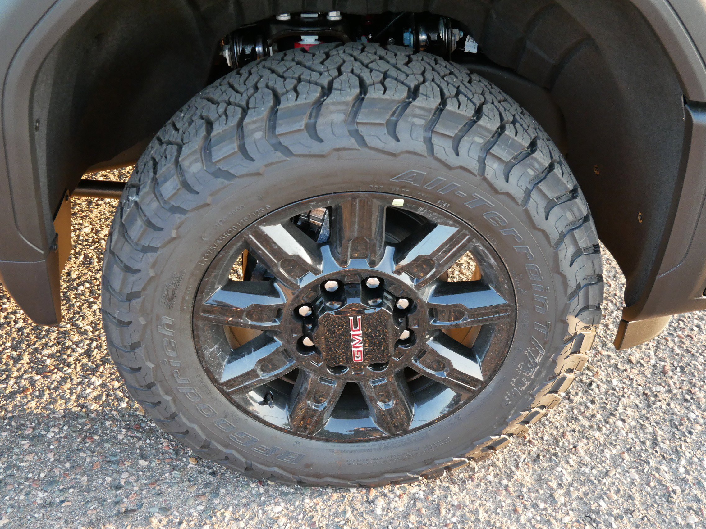 New 2026 GMC Sierra 2500 AT4 w/ AT4 Premium Plus Package image 3