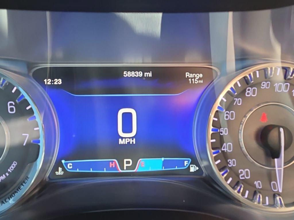 Used 2016 Chrysler 200 C w/ Navigation & Sound Group I AWD/4WD image 18