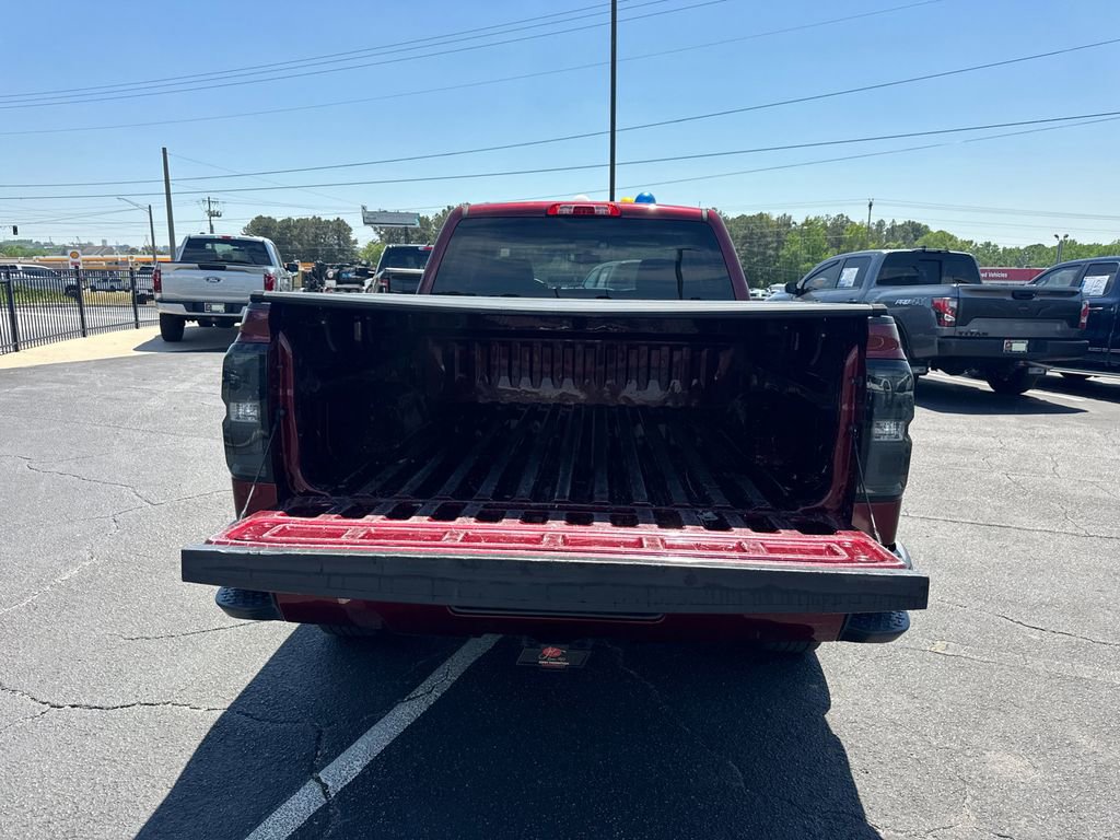 Used 2017 Chevrolet Silverado 1500 LT w/ All Star Edition AWD/4WD image 18