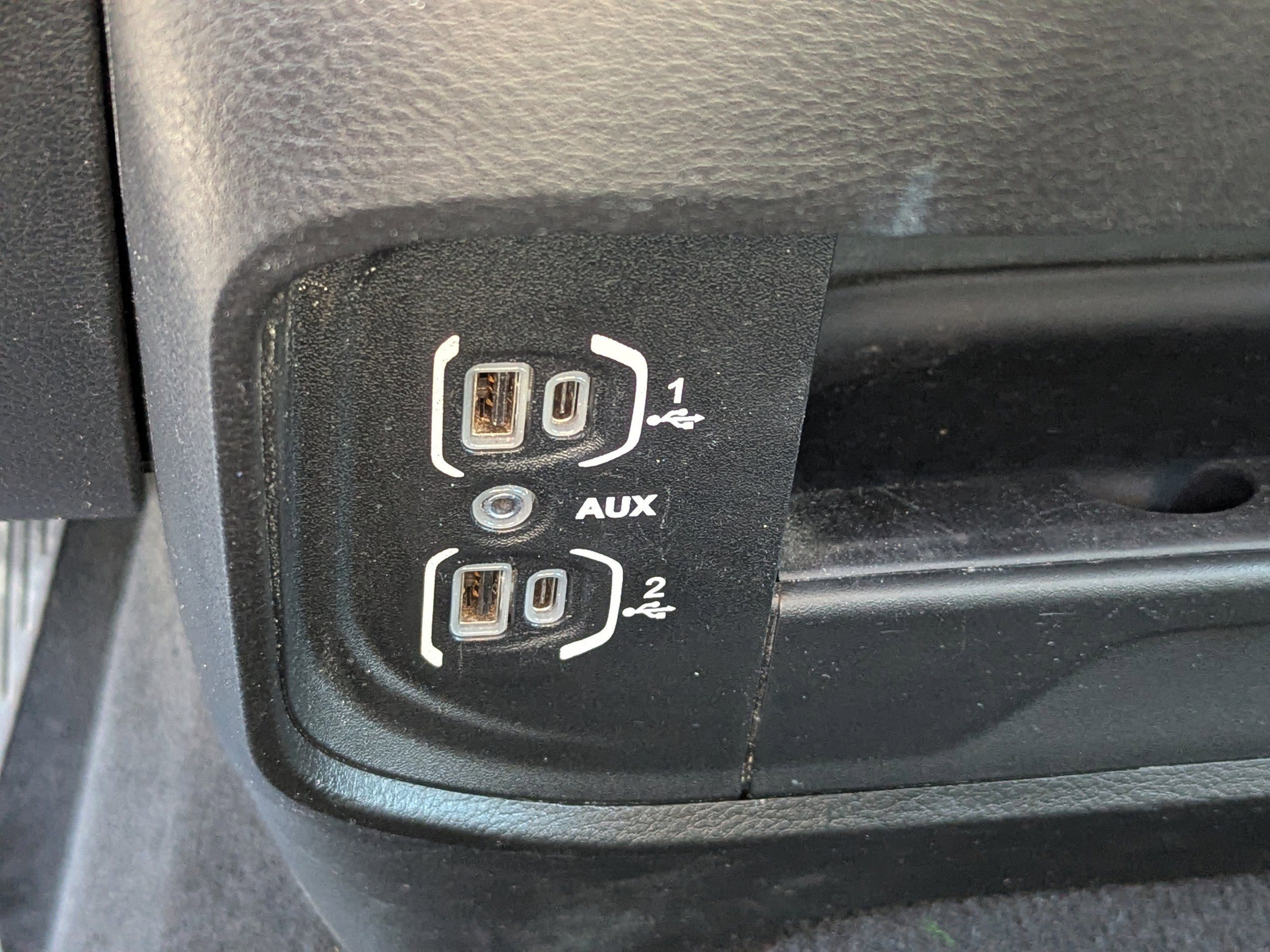 Used 2024 RAM 2500 Big Horn image 23