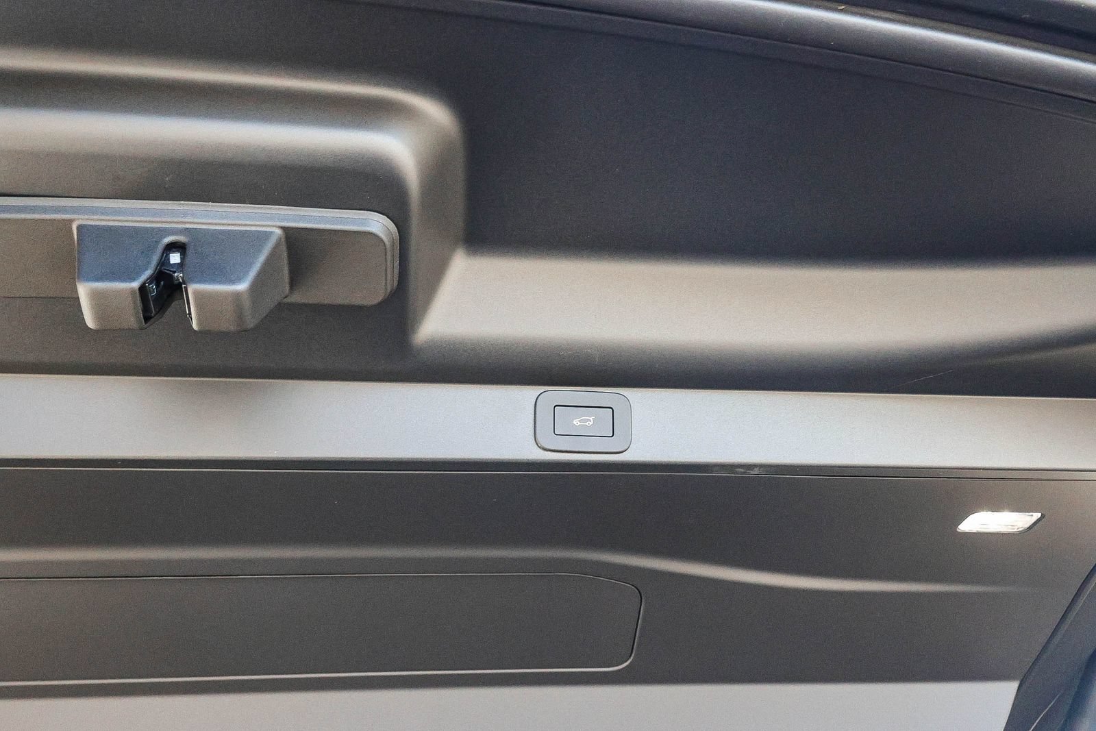 New 2026 Land Rover Range Rover SE AWD/4WD image 27