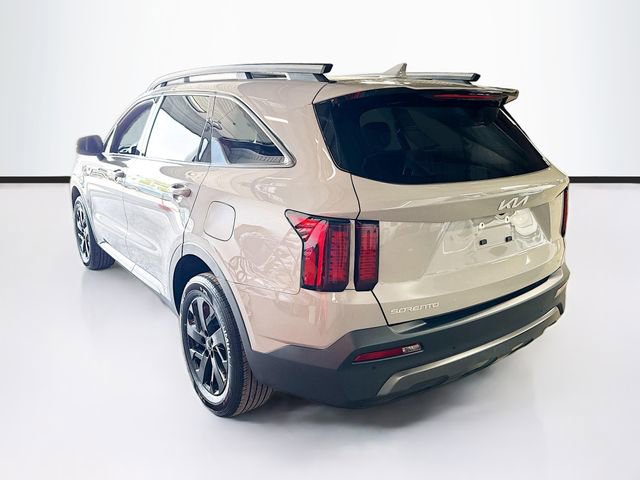 Used 2023 Kia Sorento S w/ Panoramic Sunroof Package AWD/4WD image 5