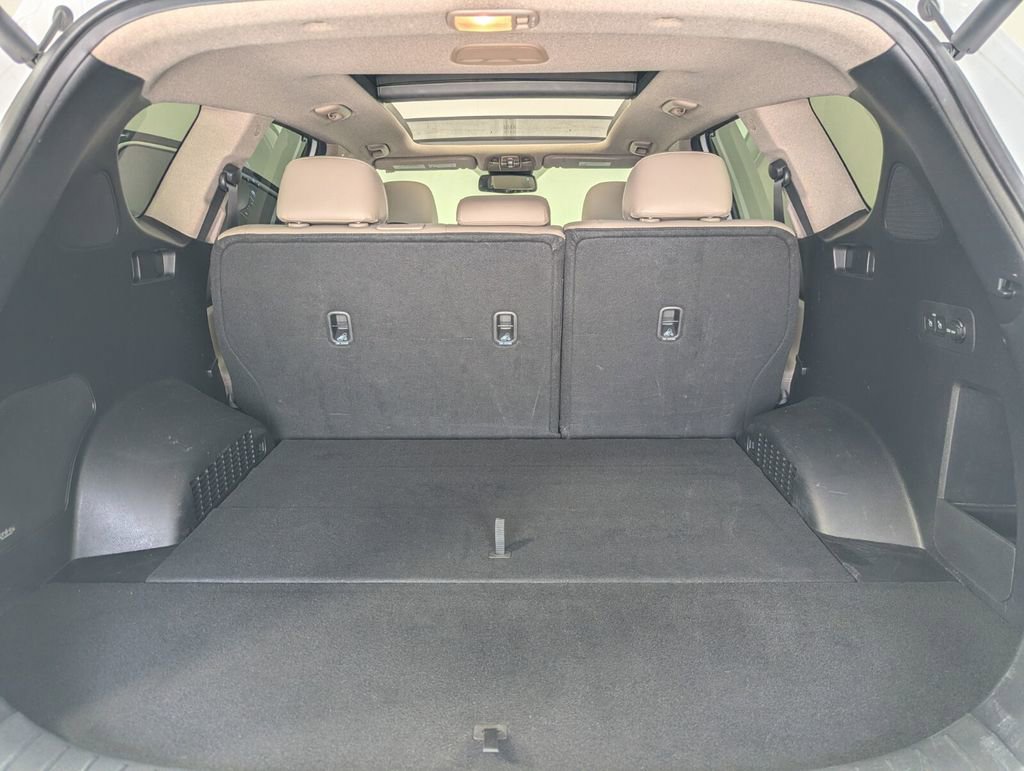 Used 2019 Hyundai Santa Fe FWD image 27