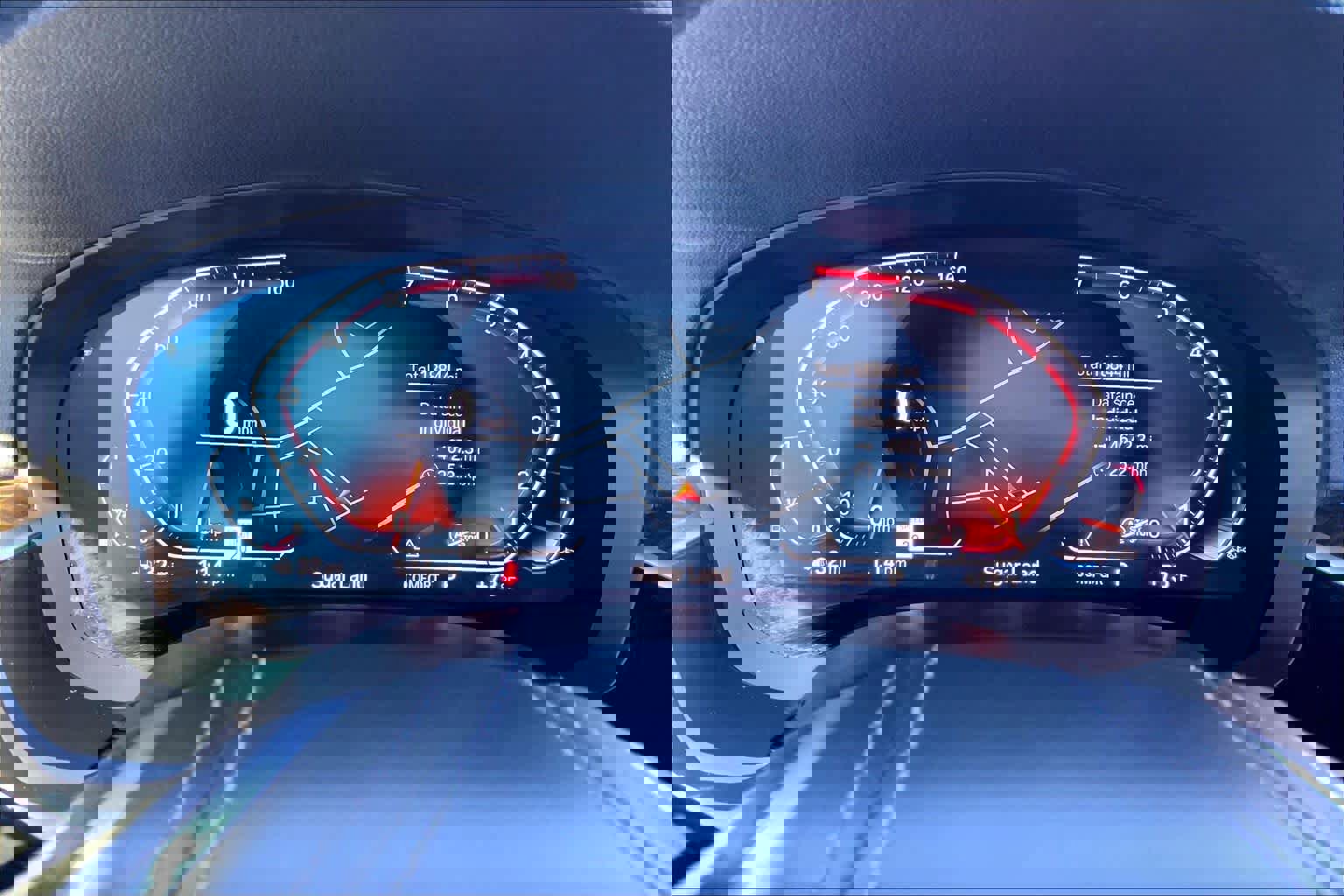 Used 2023 BMW 530i w/ Premium Package image 26