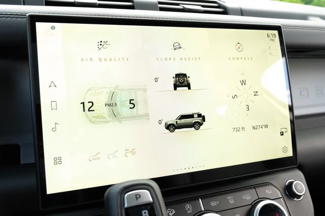 New 2026 Land Rover Defender 110 X-Dynamic SE AWD/4WD image 34