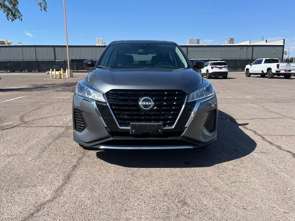 Used 2024 Nissan Kicks S image 3