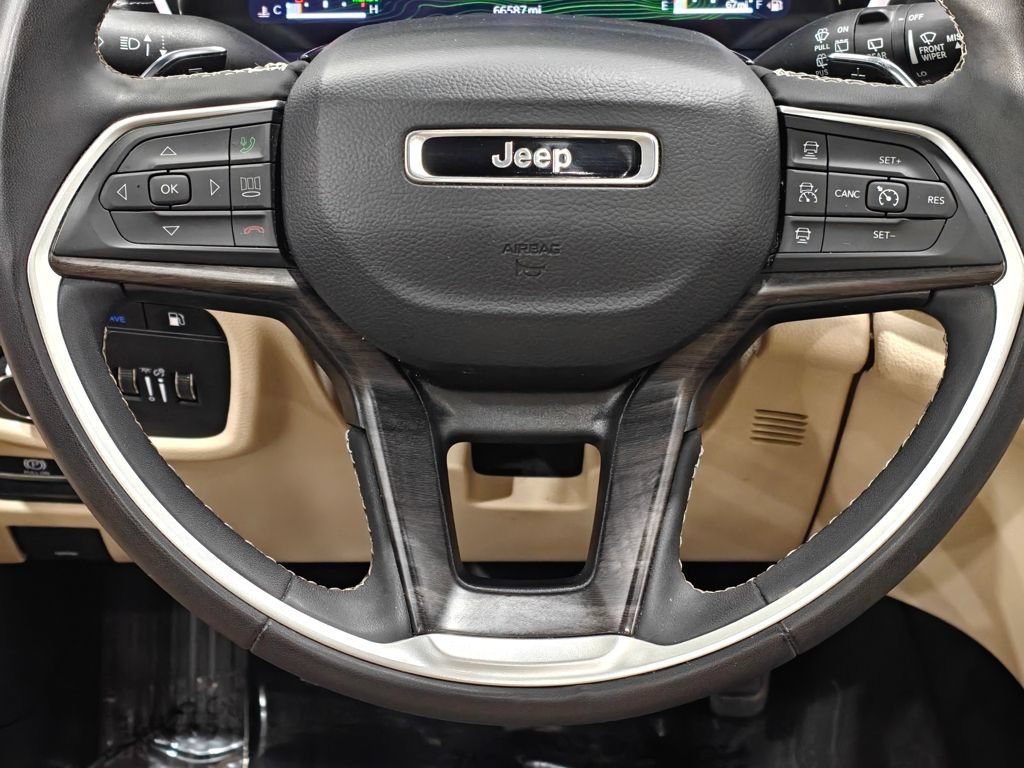 Used 2024 Jeep Grand Cherokee Limited 4xe AWD/4WD image 5