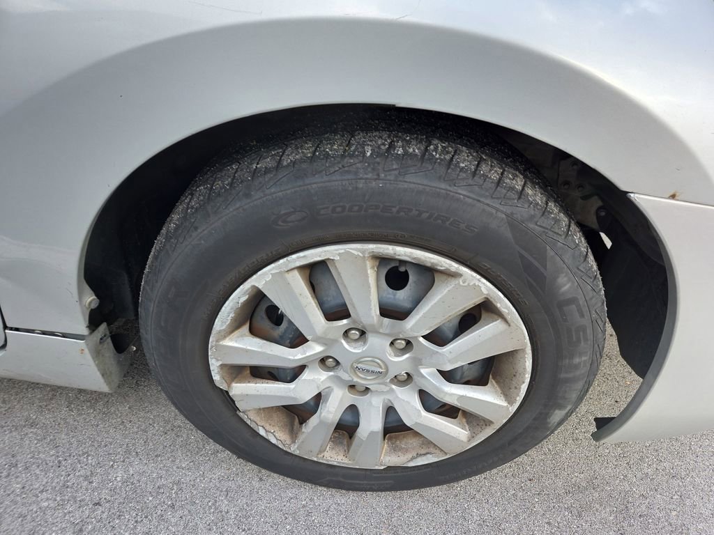 Used 2013 Nissan Altima 2.5 S video 2