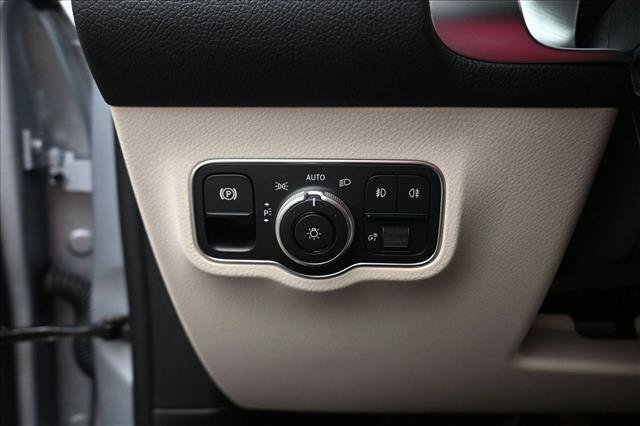 New 2026 Mercedes-Benz GLB 250 4MATIC image 18