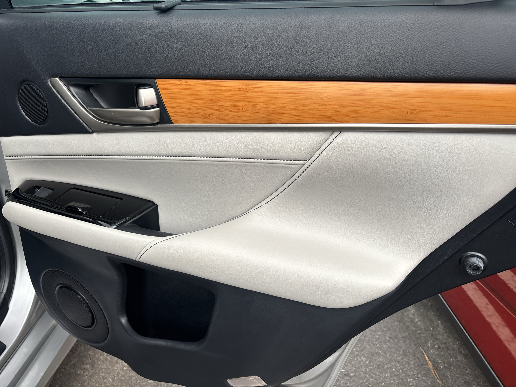 Used 2013 Lexus GS 450h w/ Luxury Pkg RWD image 16