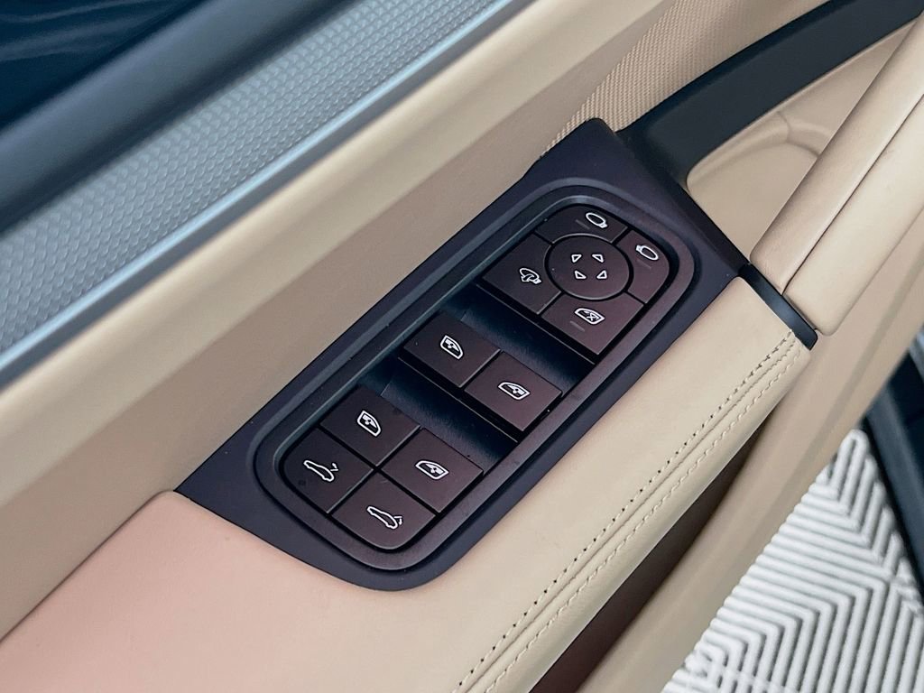 New 2026 Porsche Cayenne image 20