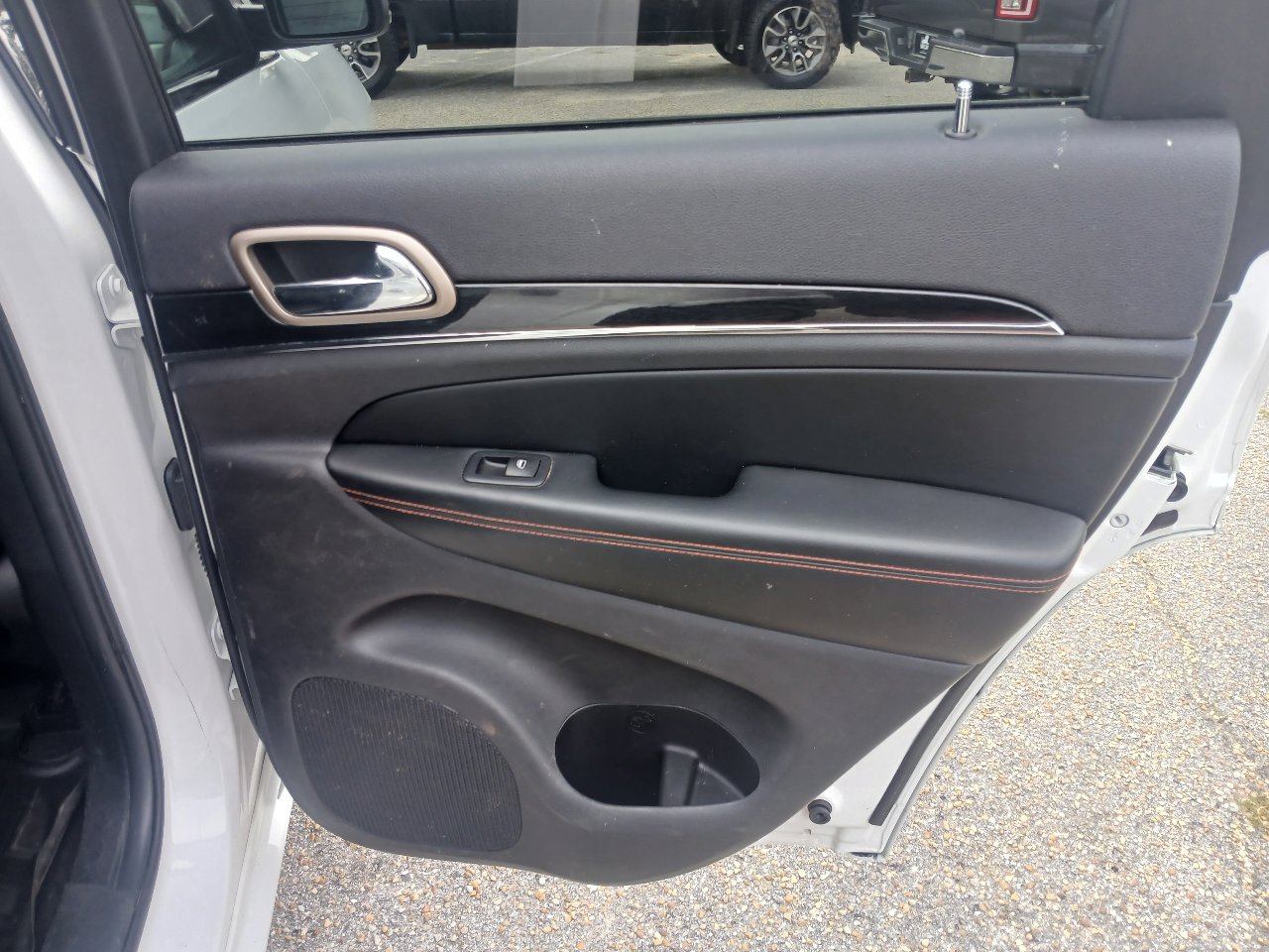 Used 2017 Jeep Grand Cherokee Limited 75th Anniversary image 37