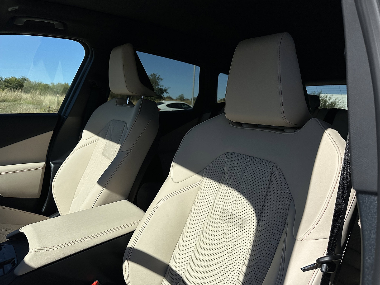 New 2026 BMW X3 xDrive30 w/ Premium Package image 11