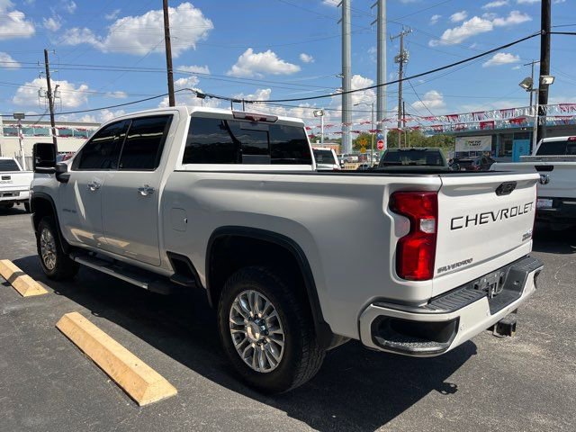 Used 2021 Chevrolet Silverado 2500 High Country w/ Z71 Off-Road Package image 4