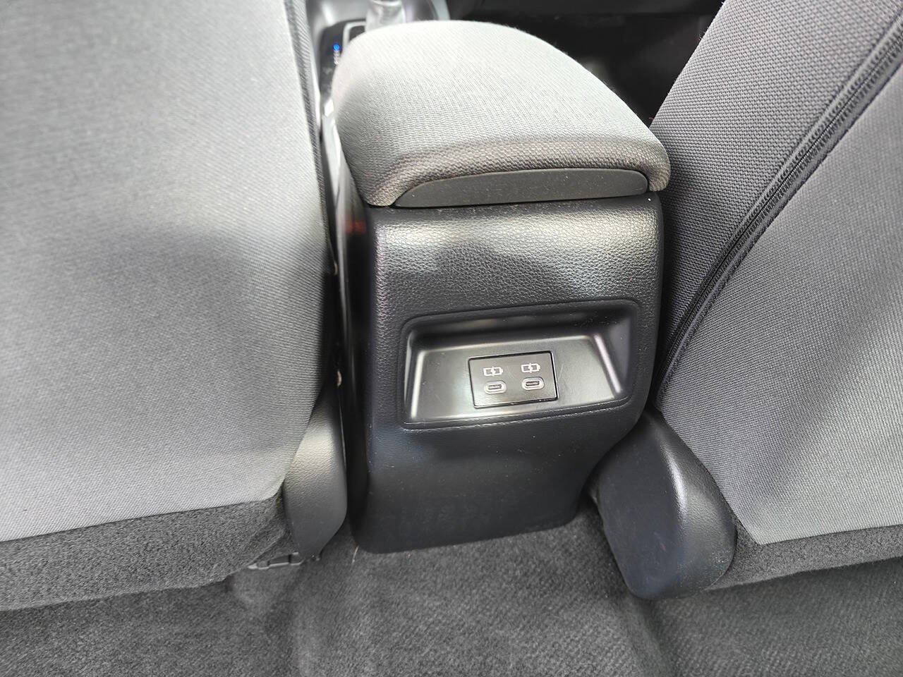 Used 2023 Toyota Corolla LE FWD image 18