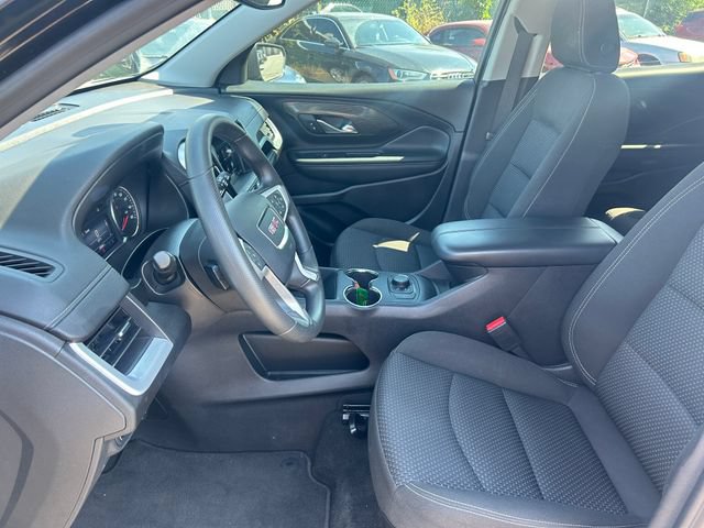 Used 2024 GMC Terrain SLE AWD/4WD image 27