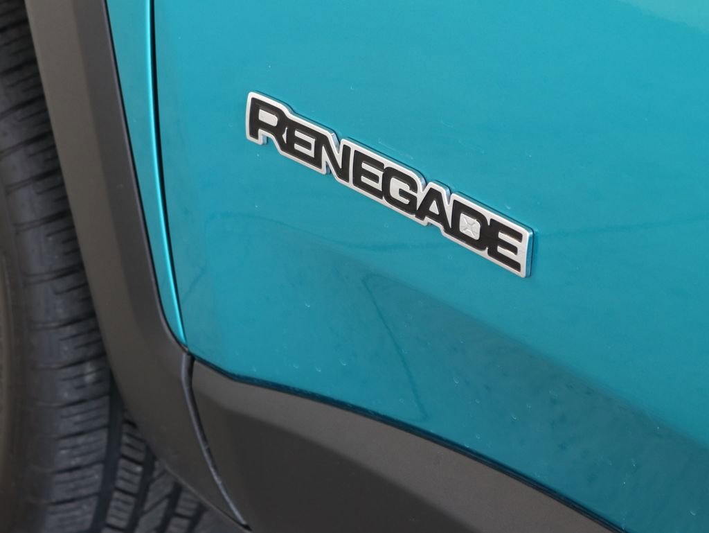 Used 2022 Jeep Renegade Limited w/ Sun, Sound & Wheels Group AWD/4WD image 15