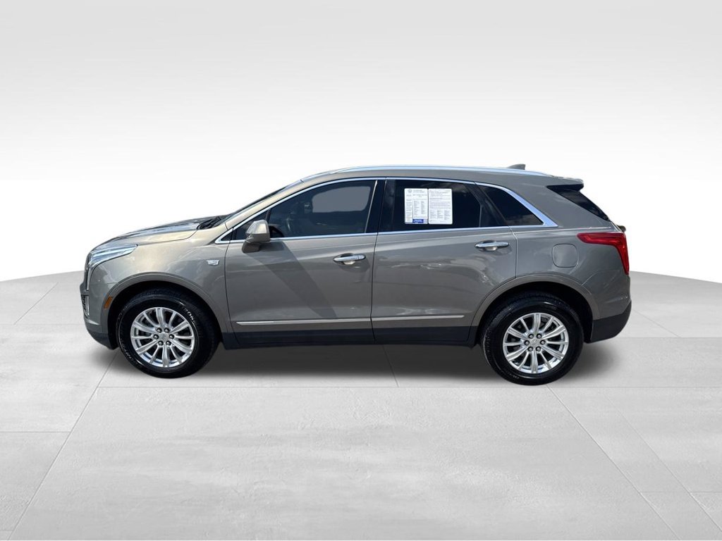 Used 2017 Cadillac XT5 FWD image 4