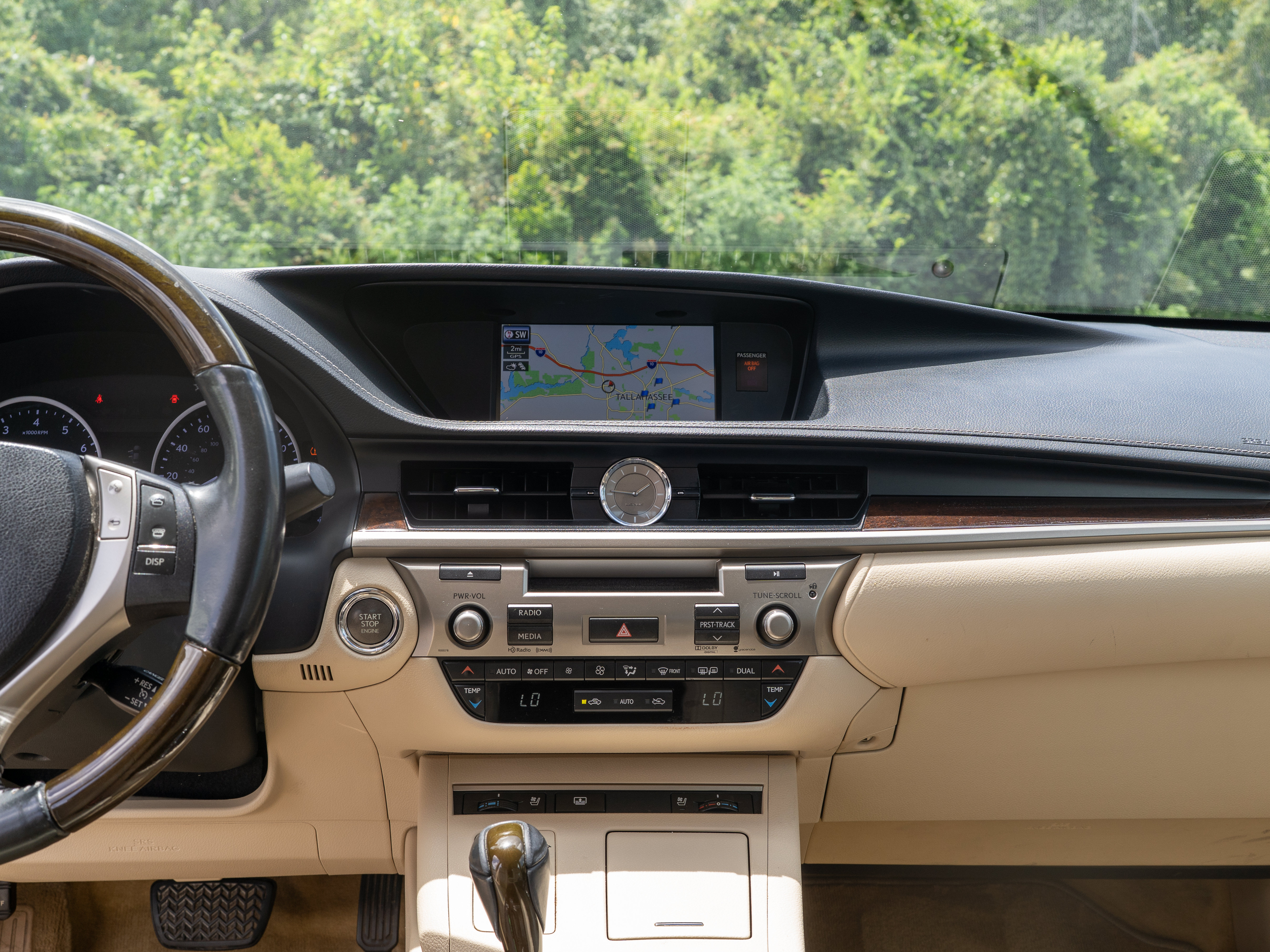 Used 2013 Lexus ES 350 w/ Luxury Pkg FWD image 26