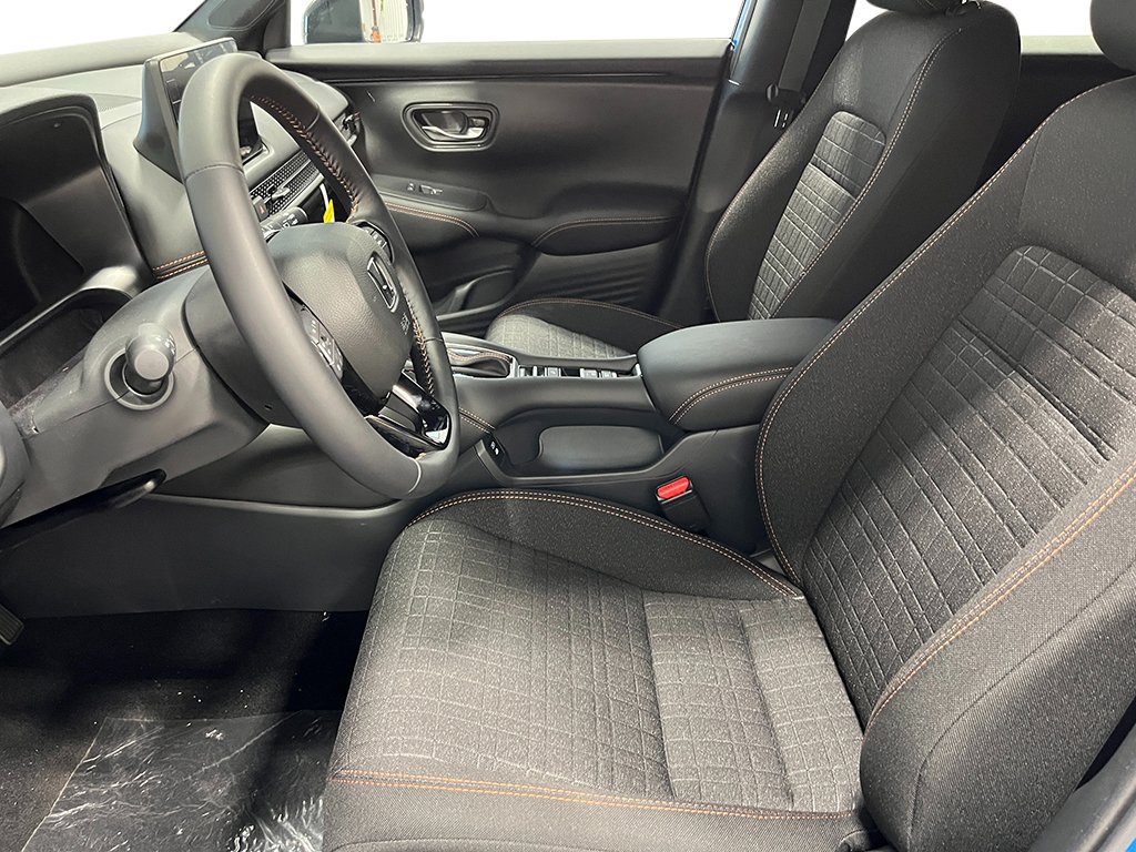 Certified 2026 Honda HR-V Sport image 18