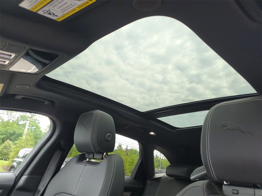 New 2026 Jaguar F-PACE R-Dynamic S image 26