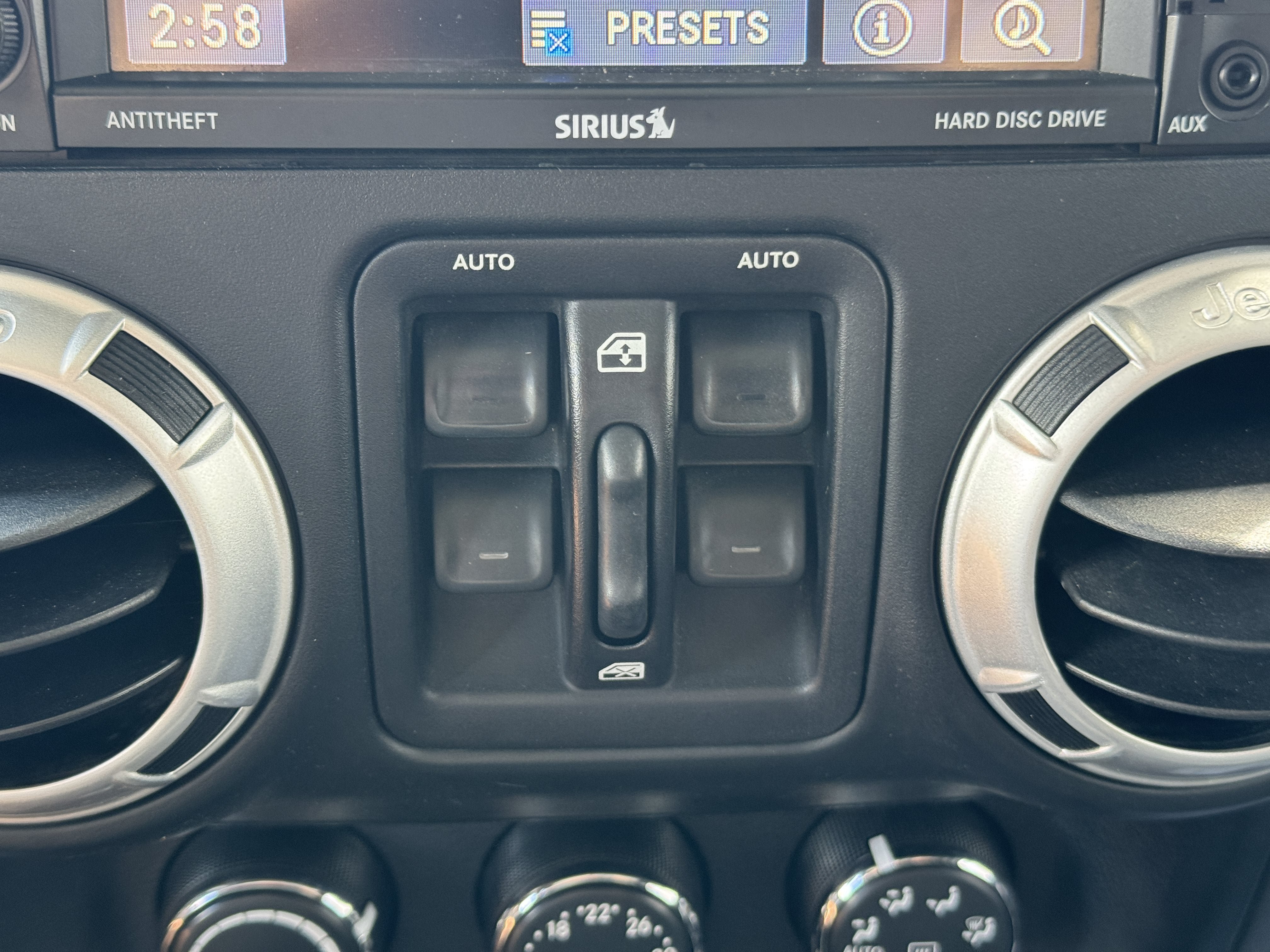 Used 2013 Jeep Wrangler Unlimited Sahara w/ Dual Top Group AWD/4WD image 16