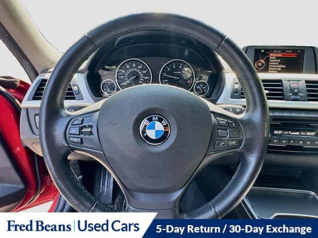 Used 2016 BMW 320i xDrive Sedan AWD/4WD image 15