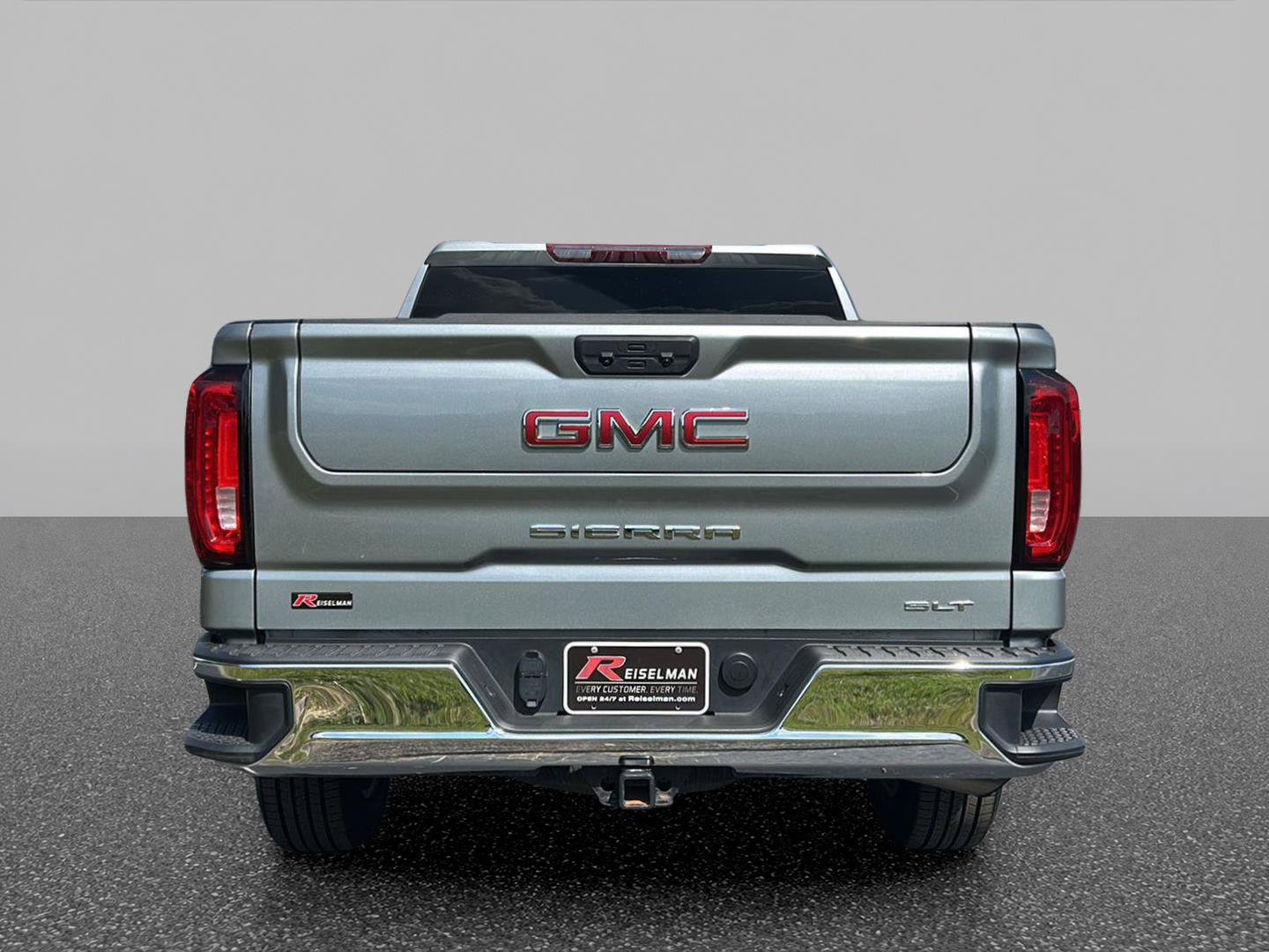 Certified 2025 GMC Sierra 1500 SLT AWD/4WD image 4