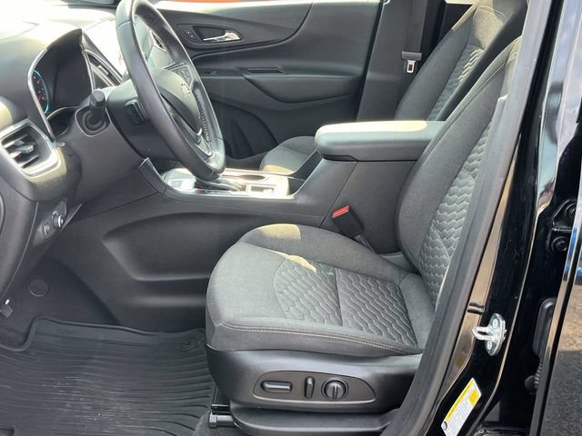 Used 2018 Chevrolet Equinox LT w/ Sun & Infotainment Package AWD/4WD image 13
