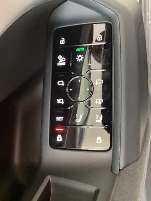 New 2025 Audi SQ5 Premium Plus AWD/4WD image 17