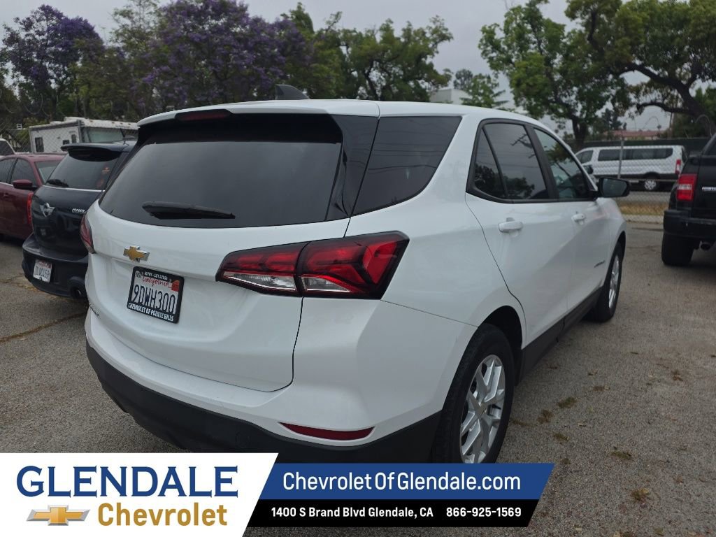 Used 2022 Chevrolet Equinox LS w/ LS Convenience Package FWD image 6