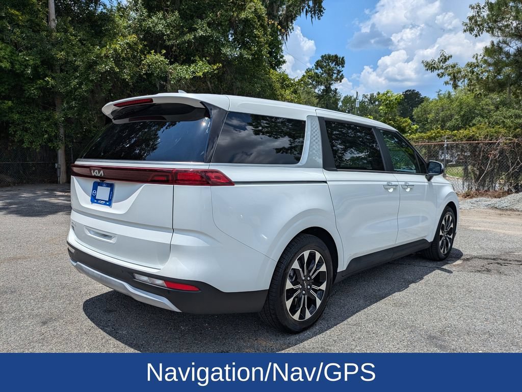 Used 2024 Kia Carnival EX FWD video 4