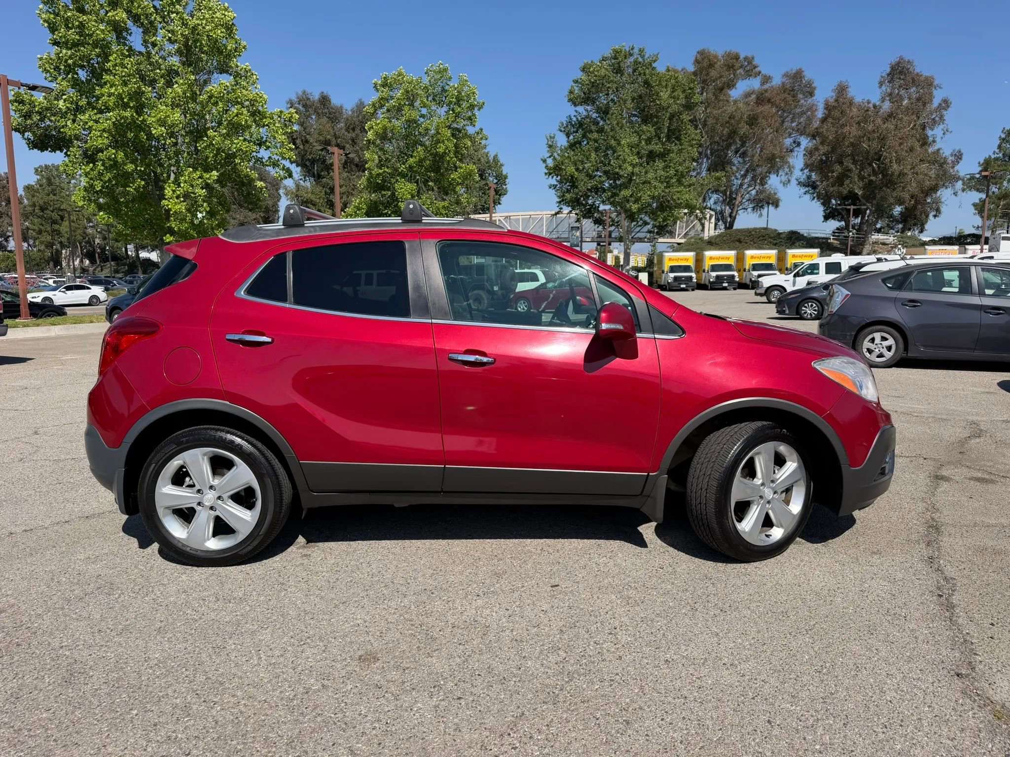 Used 2015 Buick Encore Premium FWD image 2