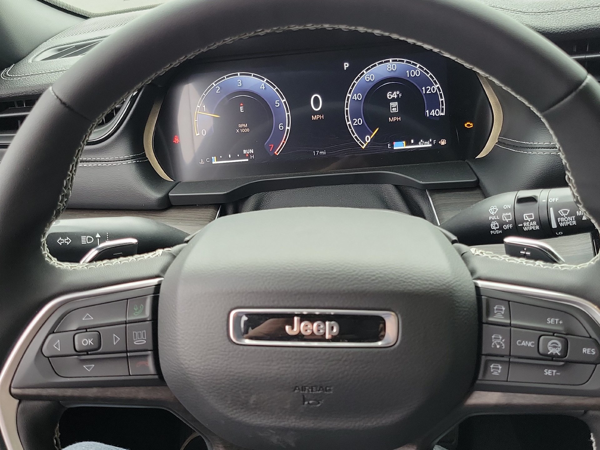 New 2026 Jeep Grand Cherokee Altitude AWD/4WD image 4