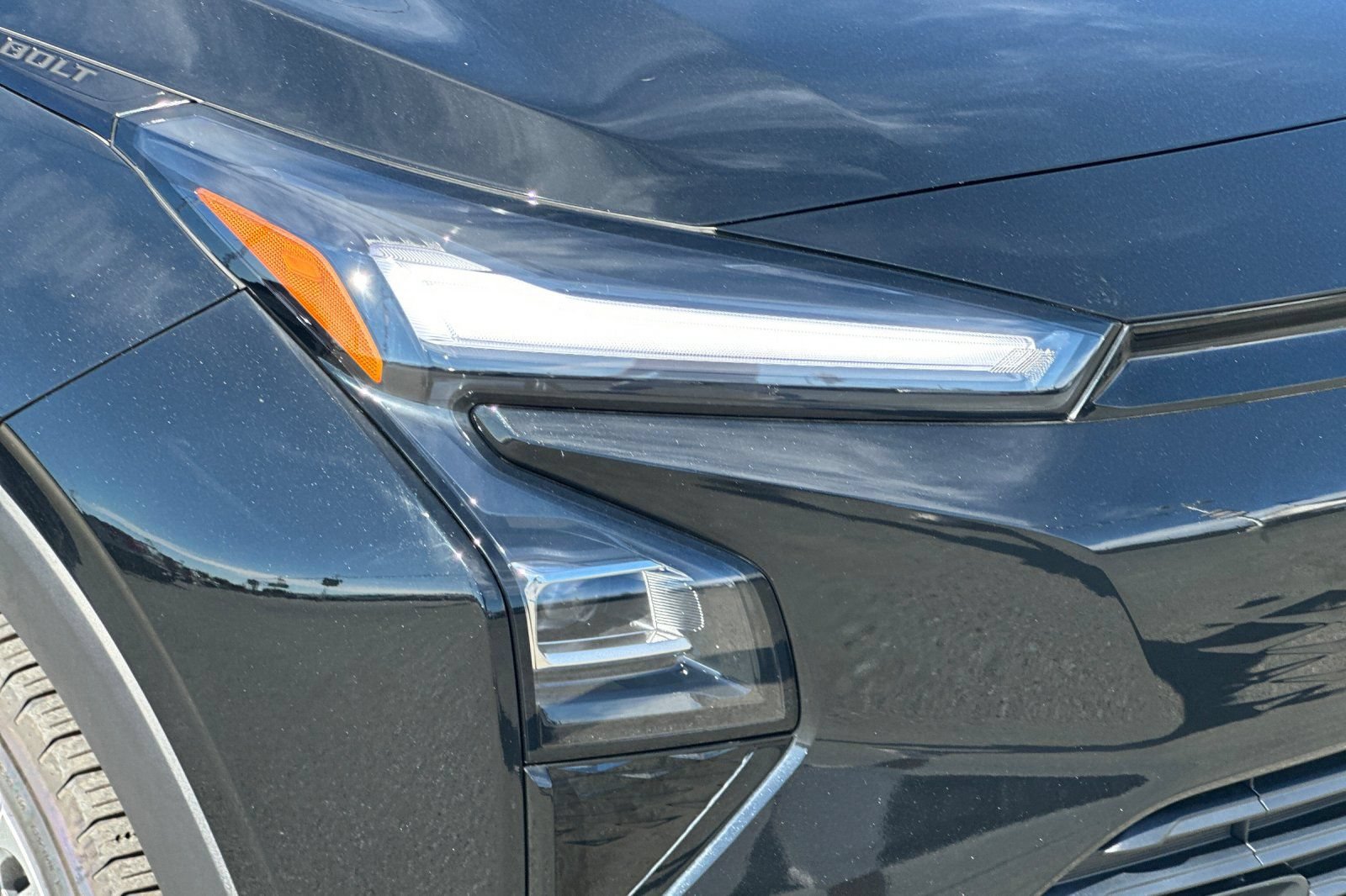 New 2027 Chevrolet Bolt LT w/ Comfort Package FWD image 25