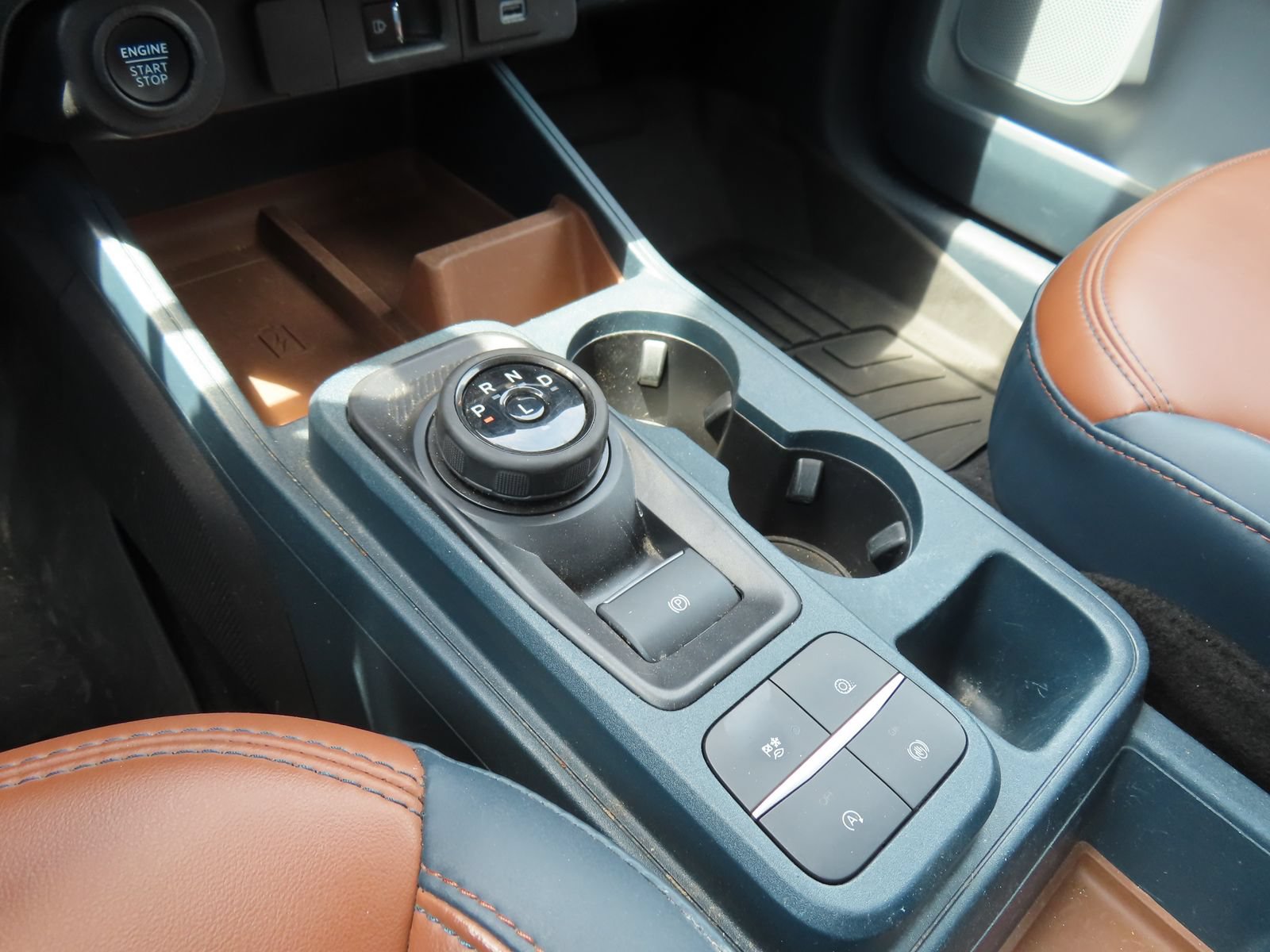 Used 2023 Ford Maverick Lariat w/ Lariat Luxury Package AWD/4WD image 31