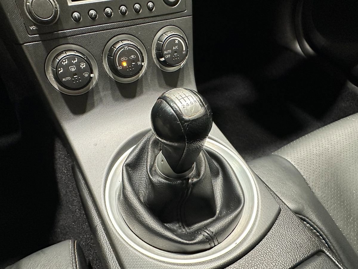 Used 2003 Nissan 350Z Touring image 28