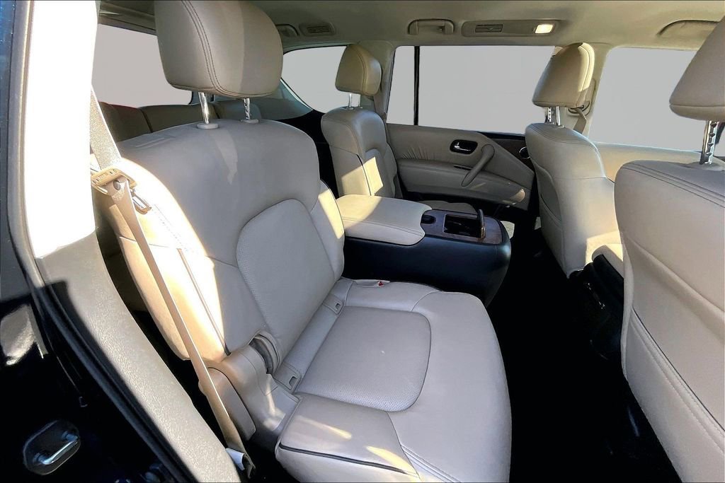 Used 2023 Nissan Armada SL w/ Captain's Chairs Package image 17