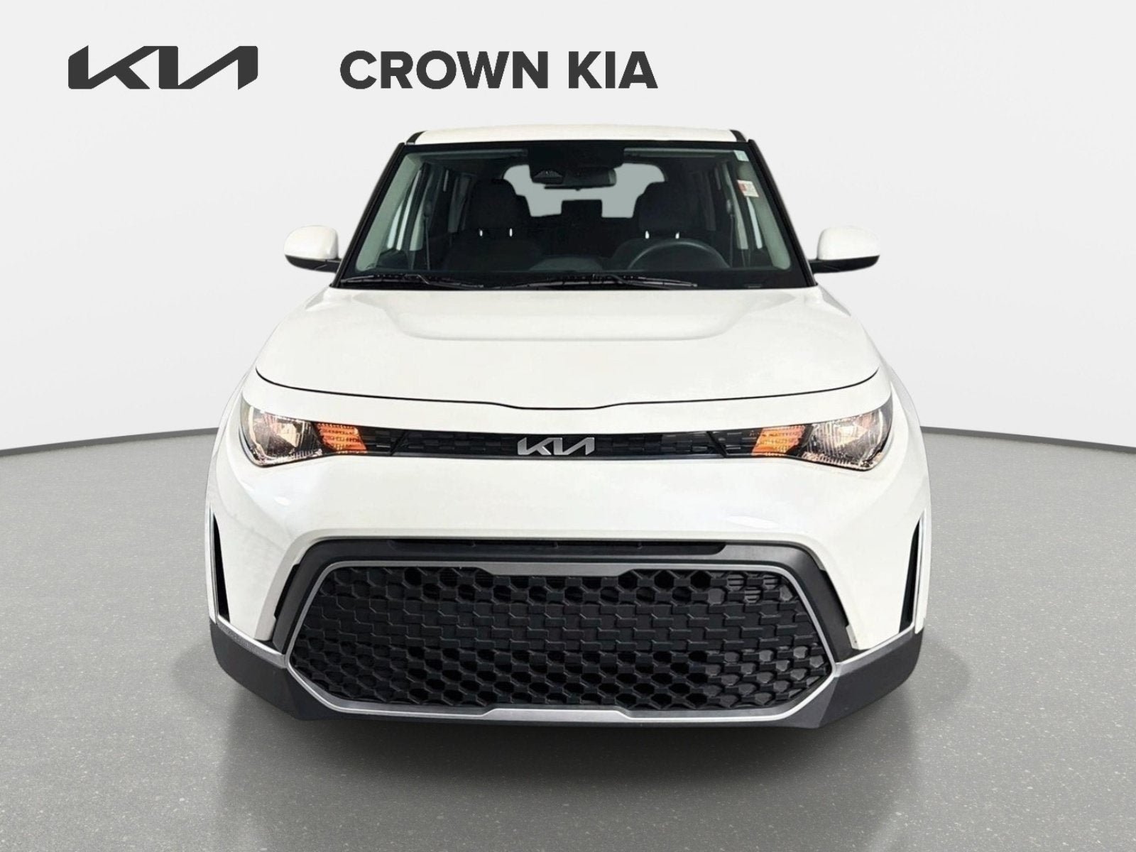 Certified 2025 Kia Soul LX w/ LX Technology Package FWD image 2
