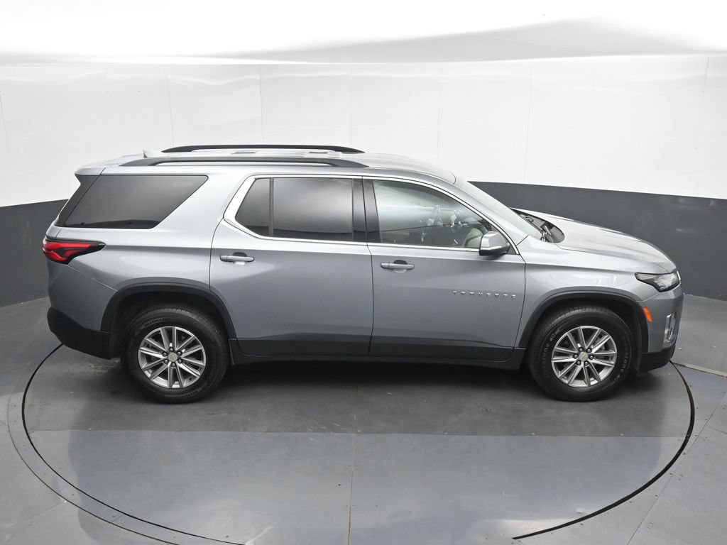 Used 2023 Chevrolet Traverse LT w/ LPO, Cargo Package AWD/4WD image 35