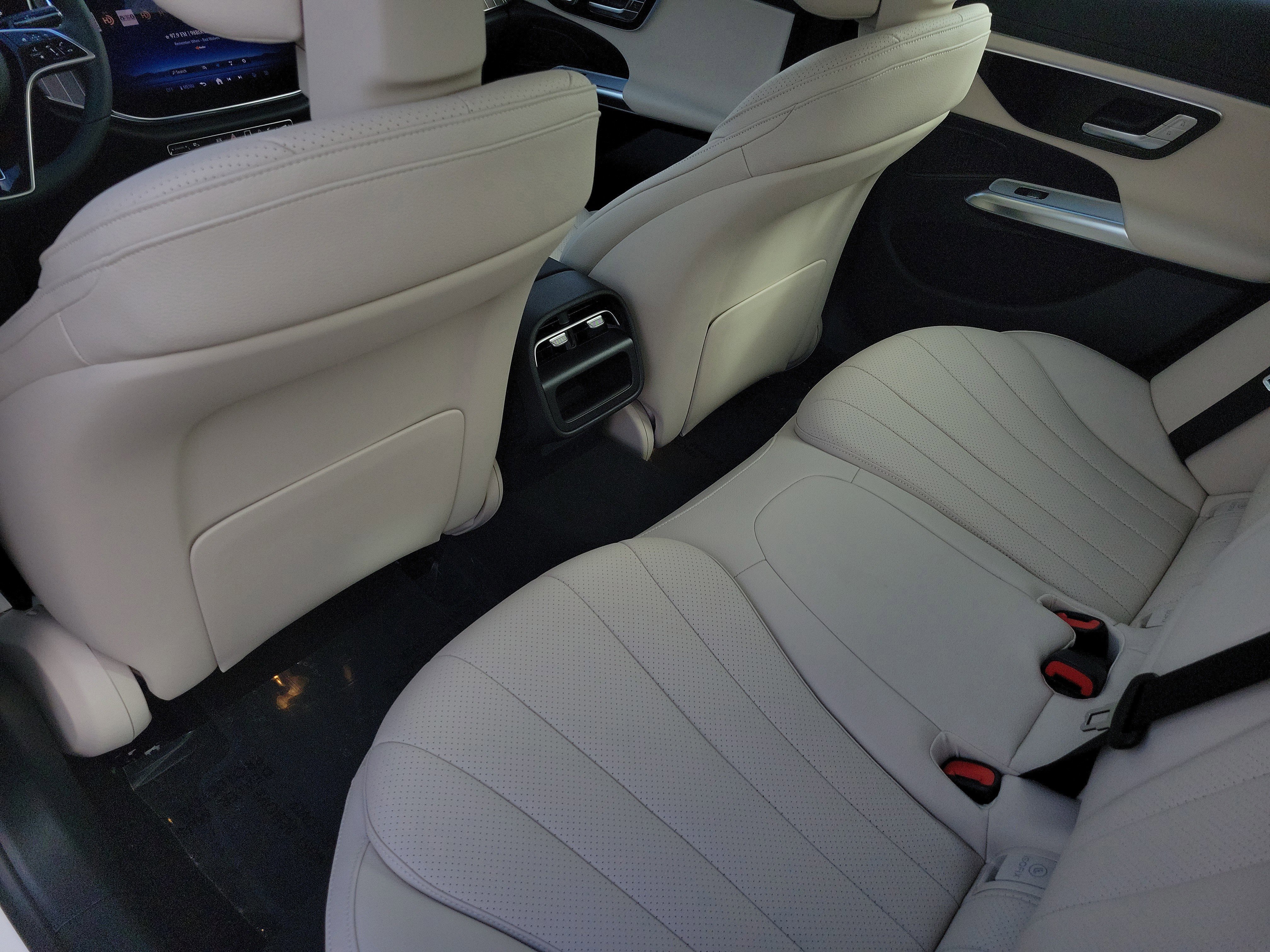 New 2026 Mercedes-Benz E 350 Sedan image 13