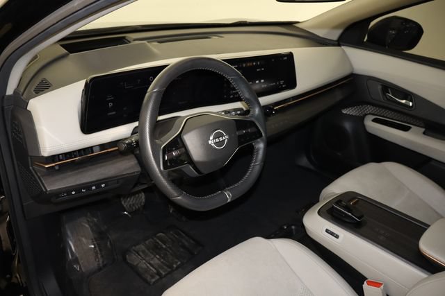 Used 2023 Nissan Ariya FWD image 23