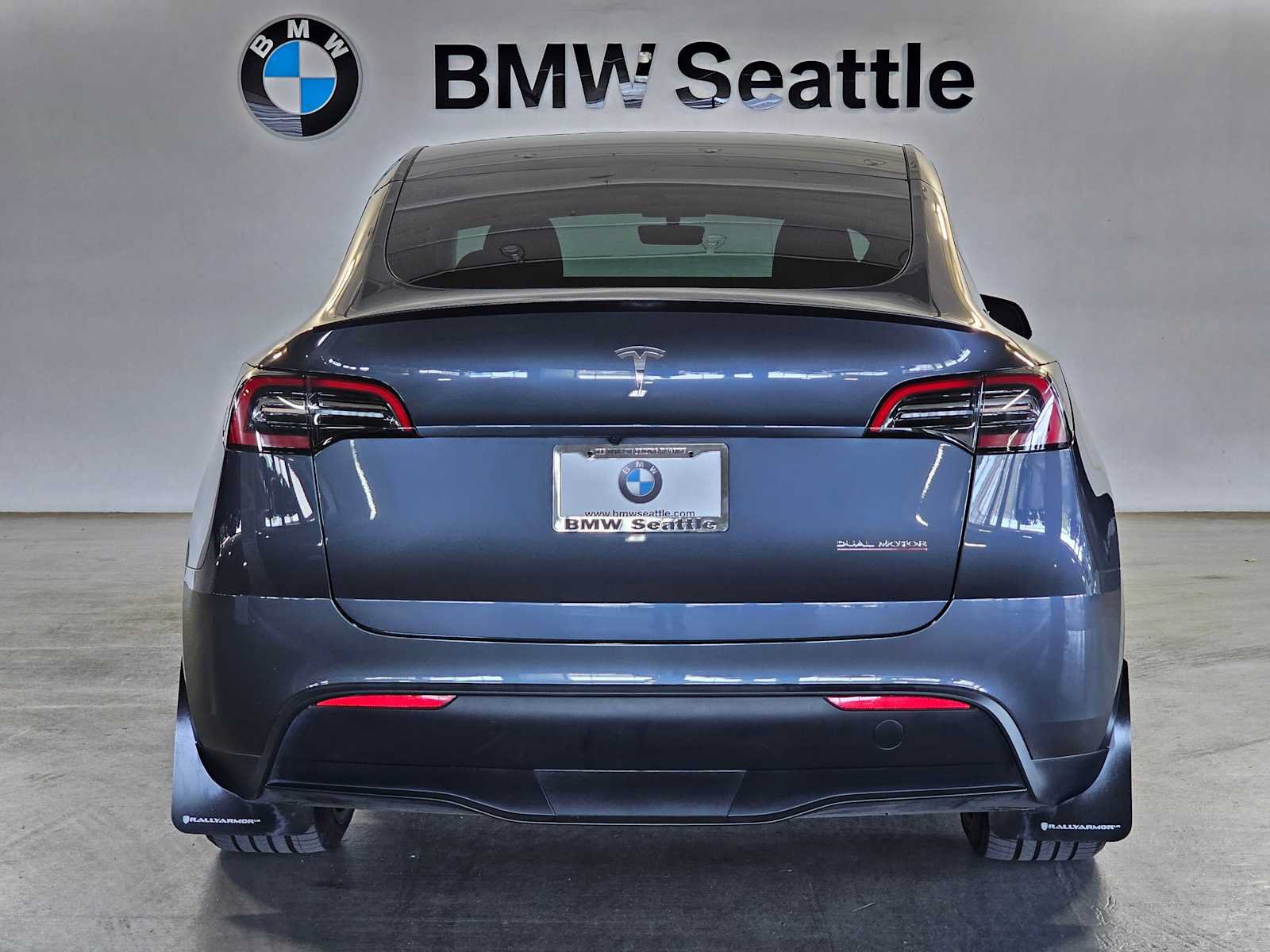 Used 2023 Tesla Model Y Performance AWD/4WD image 5
