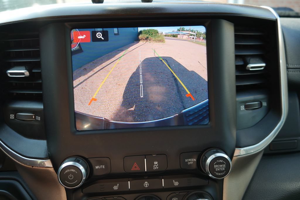 Used 2022 RAM 2500 Laramie AWD/4WD image 27