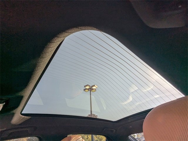 Used 2025 BMW 740i image 20