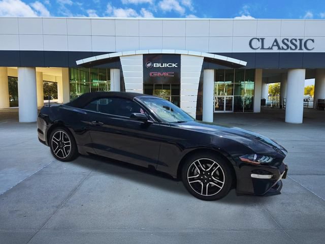 Used 2023 Ford Mustang Premium RWD image 9