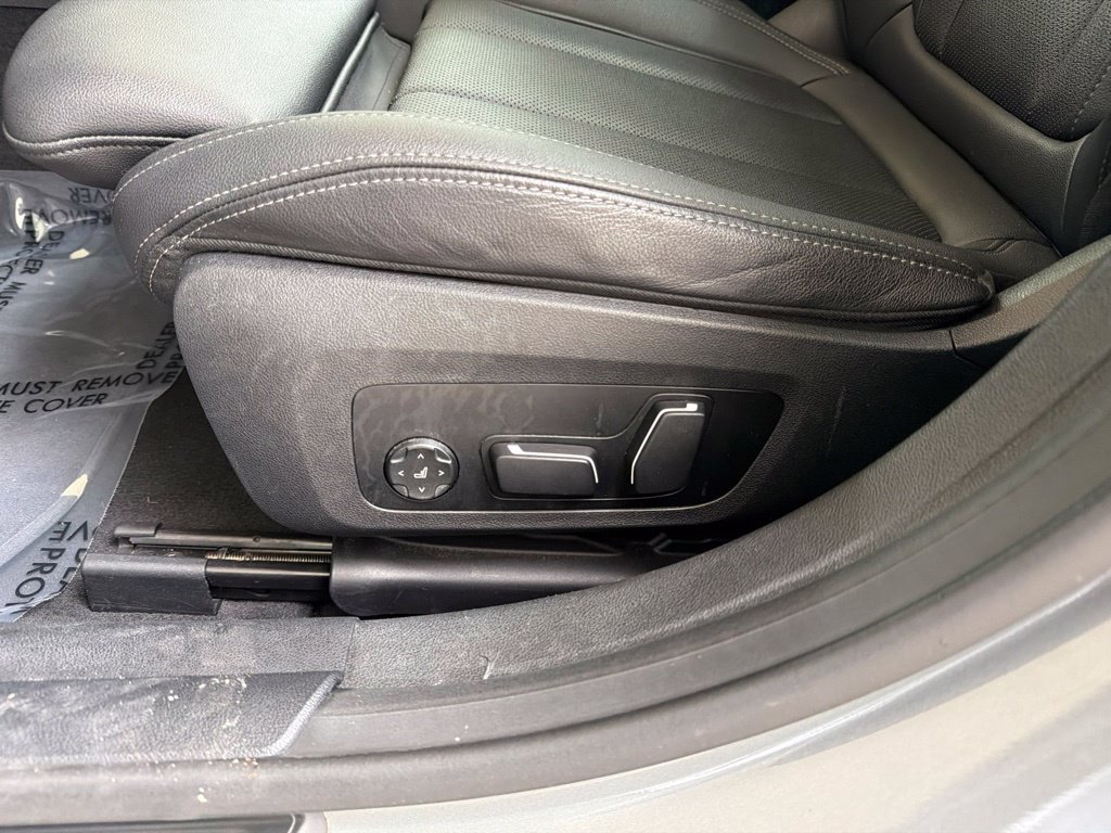 Used 2024 BMW i4 eDrive40 RWD image 50