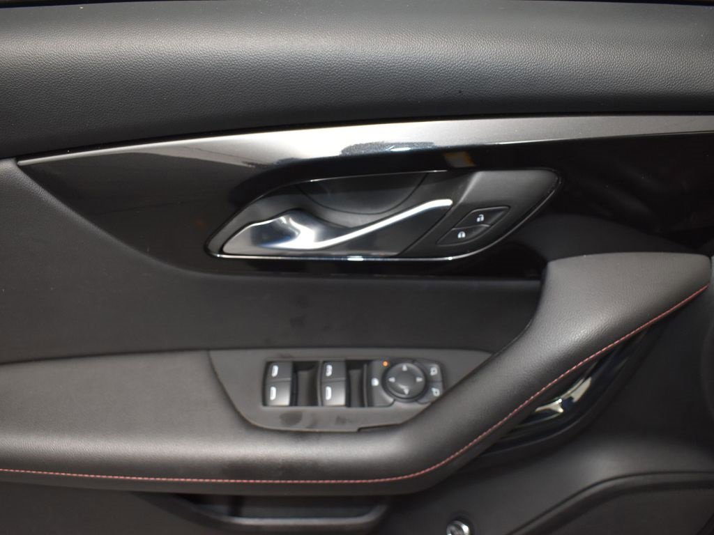 Used 2022 Chevrolet Blazer RS image 11